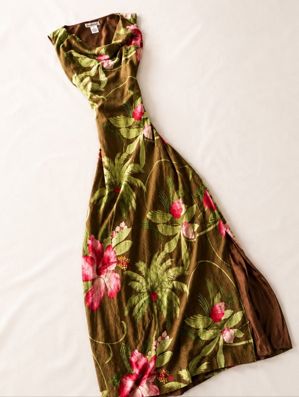 Tommy Bahama 100% silk tropical floral maxi dress Size 4 Y2K